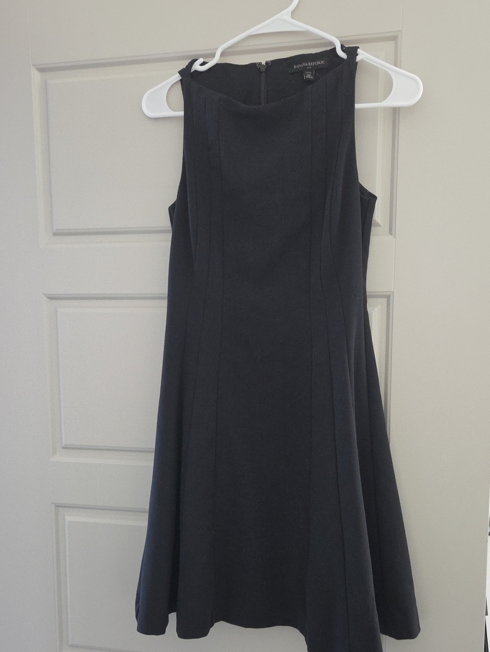 Banana Republic Black Sleeveless Midi Dress